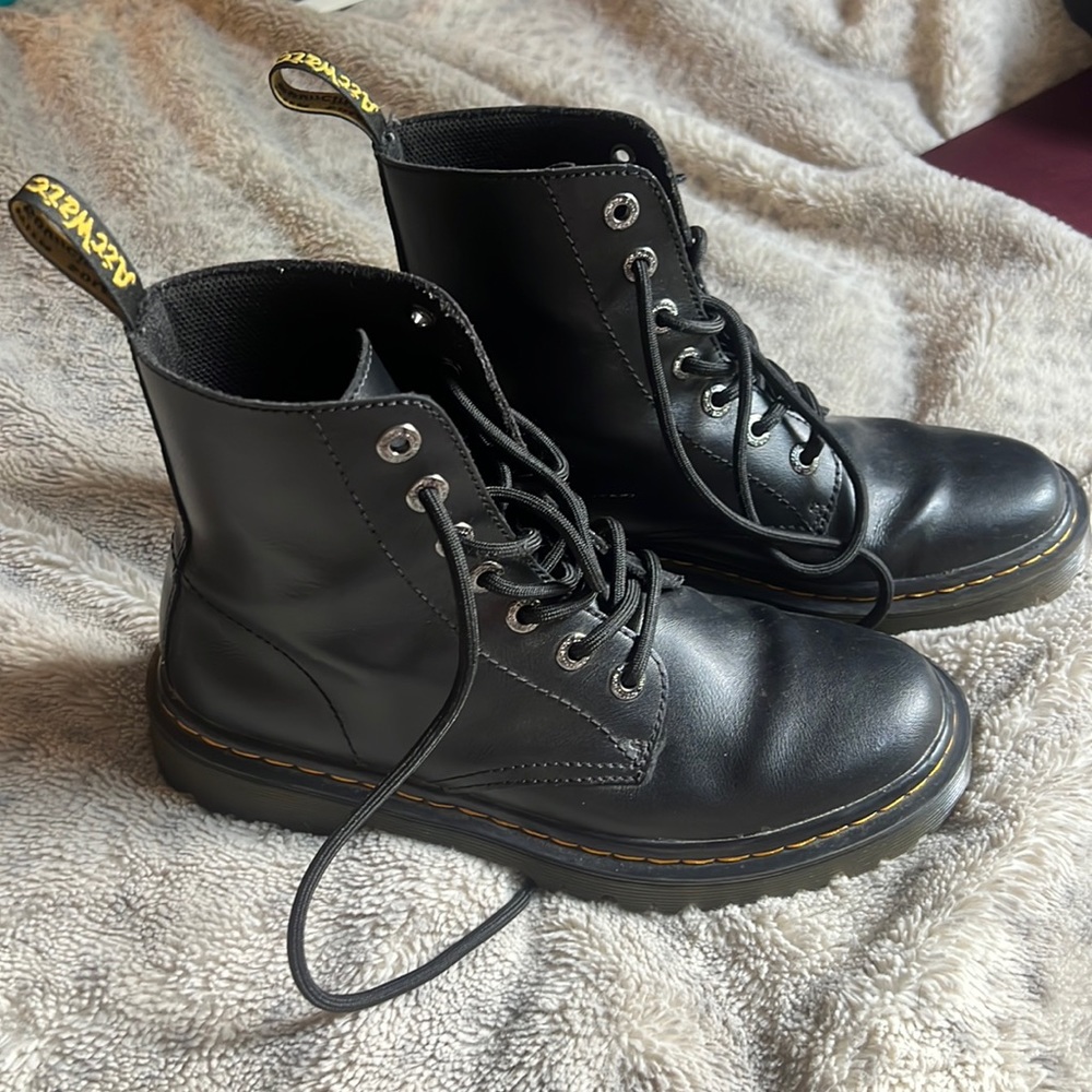 Dr. Marten Boots- 7